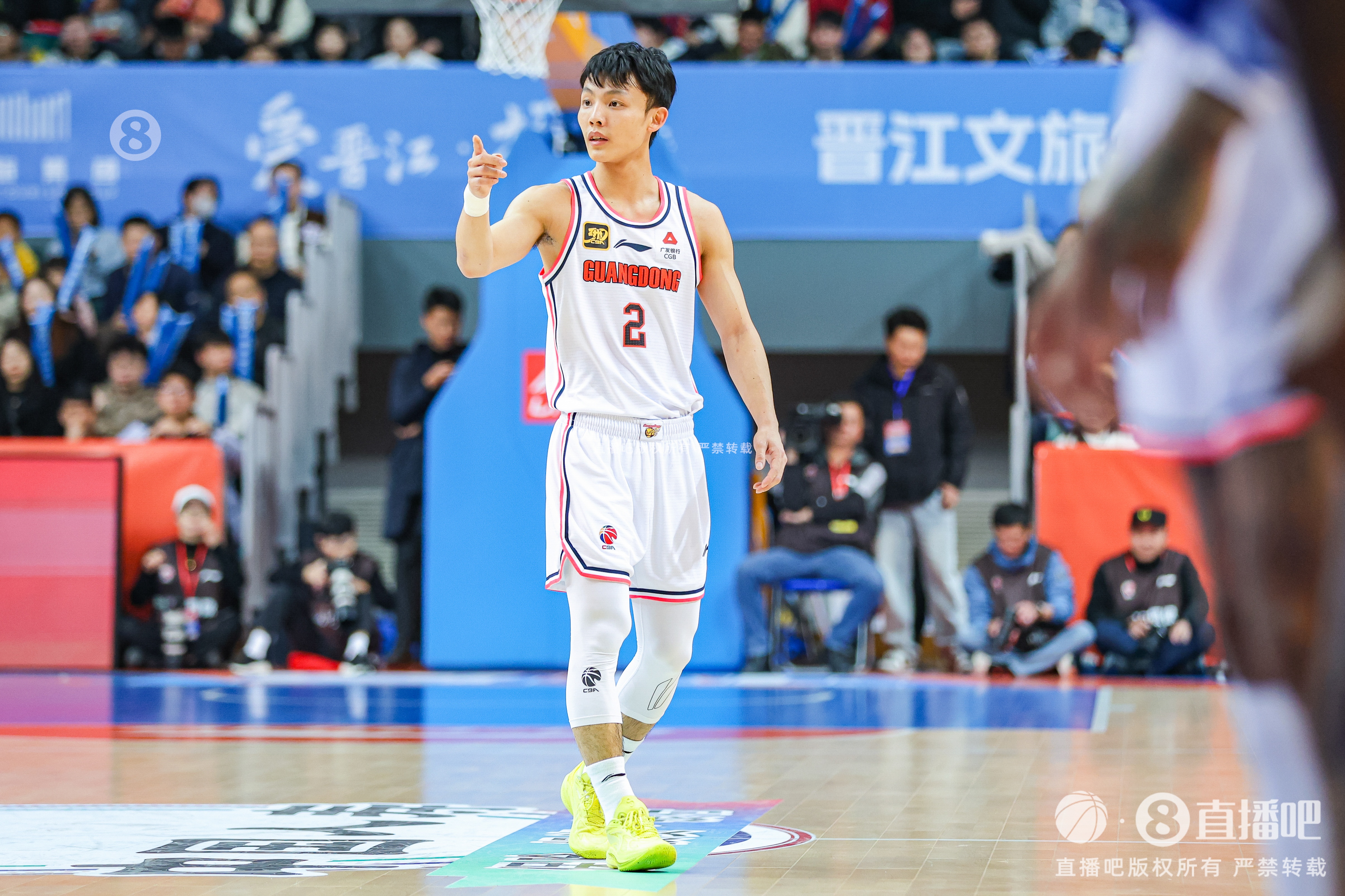徐杰:身高不是打篮球的唯一标准 努力、勤奋、自律也是天赋